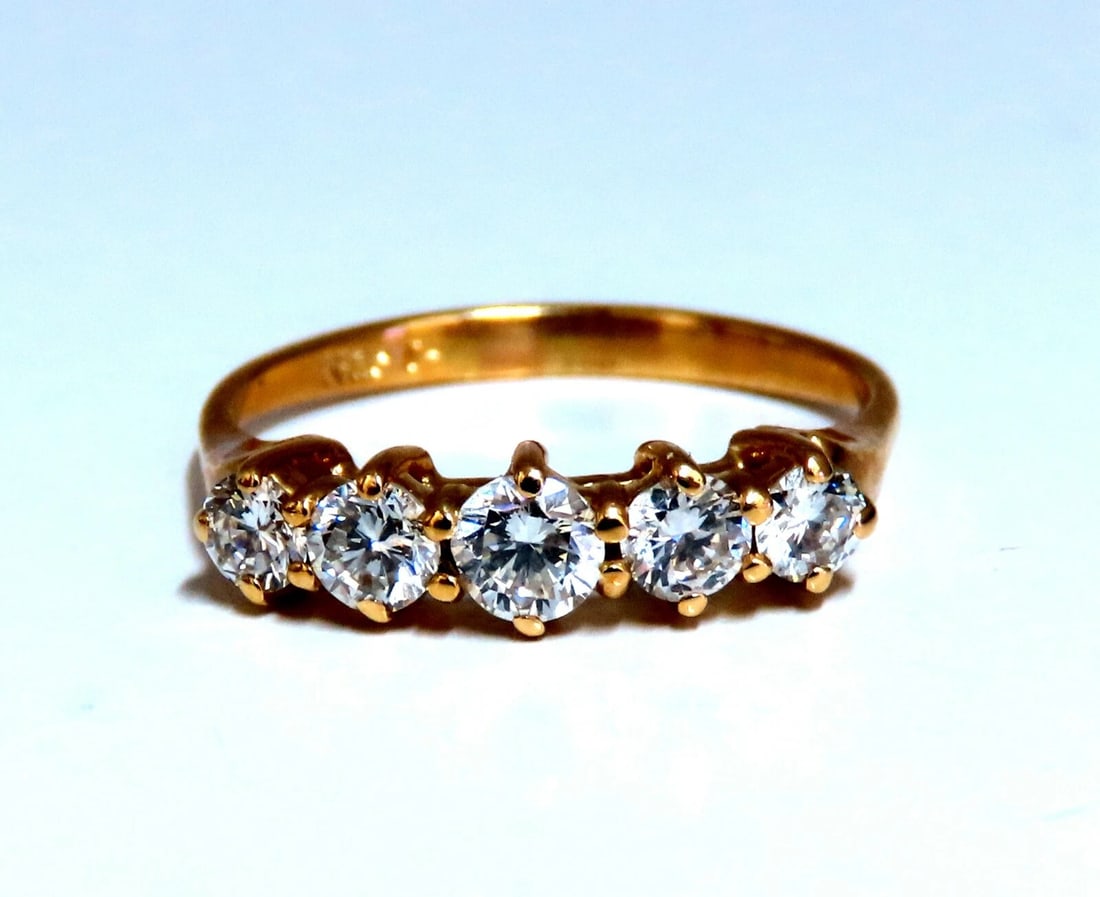 .75ct Natural Round Diamonds Calibrated Band 14kt G/Vs (1 of 7)