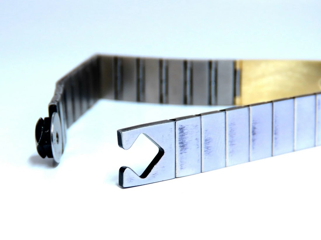 1980's Retro Mod 18kt Stainless Steel Diamond Bracelet** - 4