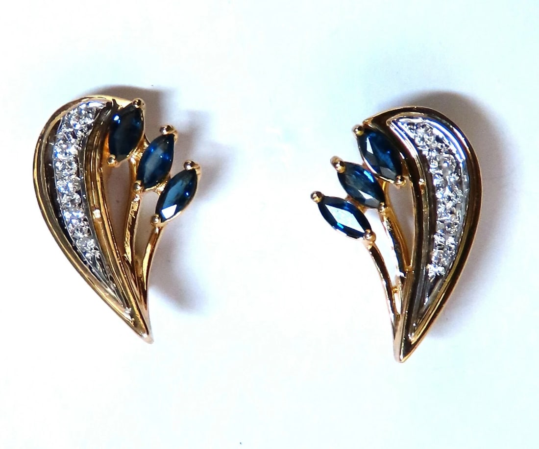 1.20ct Natural Sapphire Diamonds Motif Earrings 14 Karat gold** - 2