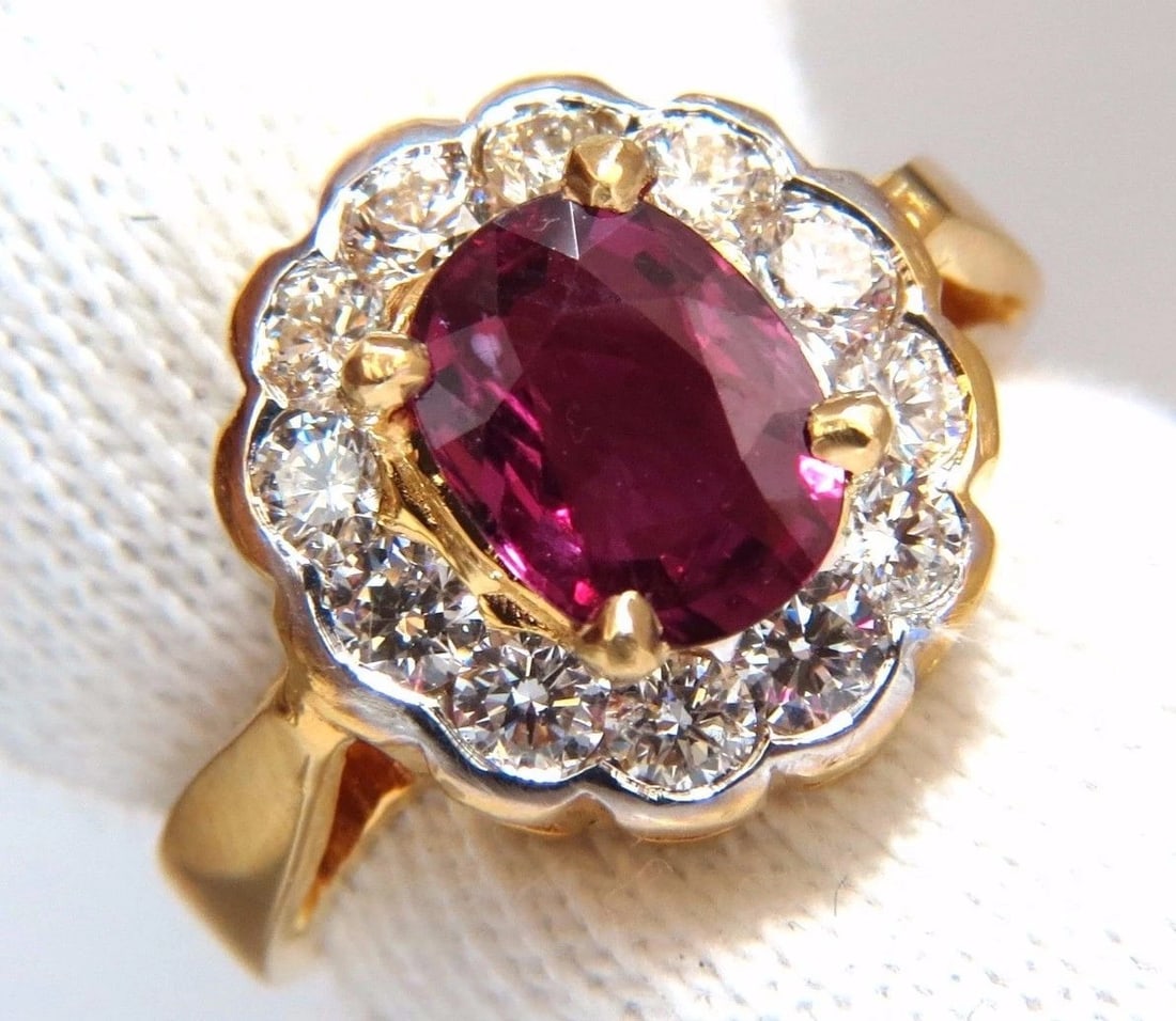 GIA Certified 1.61ct oval cut purple red ruby 1.01ct diamonds ring 18kt+: Title: GIA Certified 1.61ct oval cut purple red ruby 1.01ct diamonds ring 18kt+ Description: MAGNIFICENT JEWELS GIA Certified 1.61Ct Natural Ruby Ring Report: 6177094723 Oval cut Clean Clarity 8.53 X