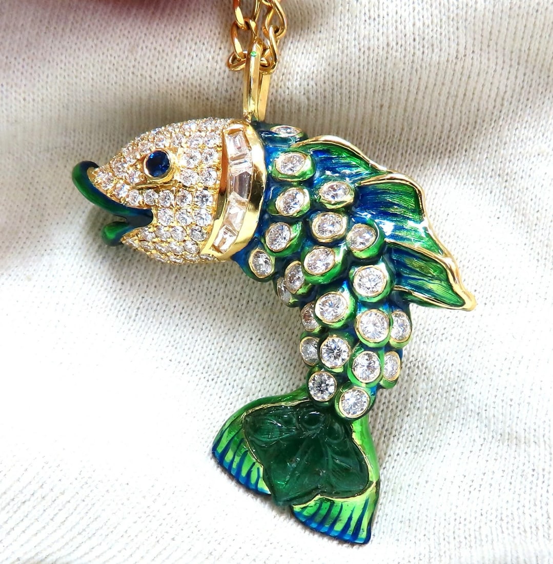 10.12ct Natural Sapphire Emerald & Diamonds Enamel Fish Pendant 18kt ** - 11