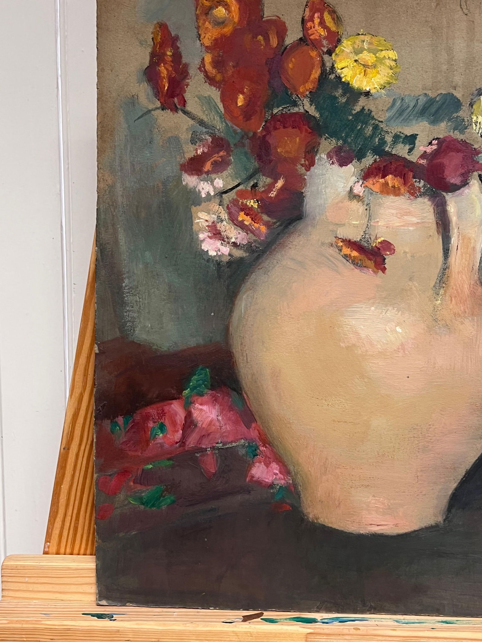 1930's French Post-Impressionist Oil Still Life Flowers in Earthen Vase 1930's - 8