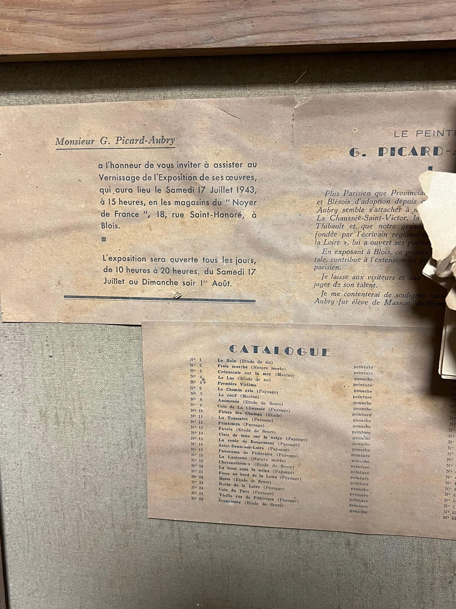 1940's French Floral Still Life Pink Red Roses in Brown Vase Oil Painting 1940''s - 16