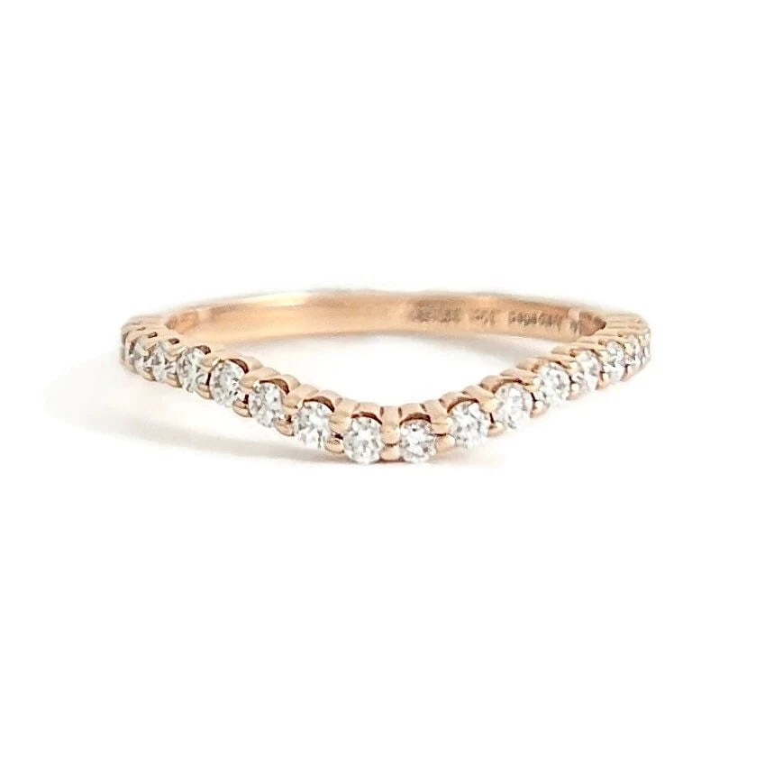 Curved Diamond Wedding Band Ring 14K Pink Rose Gold, Size 6.5: Curved Diamond Wedding Band Ring 14K Pink Rose Gold, Size 6.5 This is a lovely wedding band ring. Don't hesitate to ask any questions! Diamonds: 18 round brilliant cuts .30 ctw; F-G, SI1 Metal: 14K ro