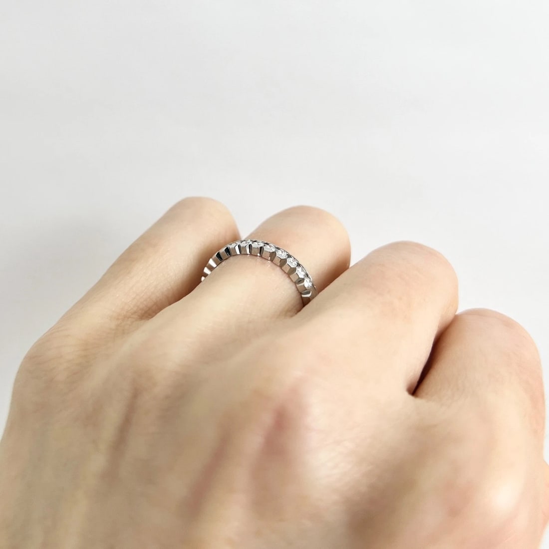 Diamond Channel-Set Geometric Scalloped Wedding Band Ring 14K White Gold - 4