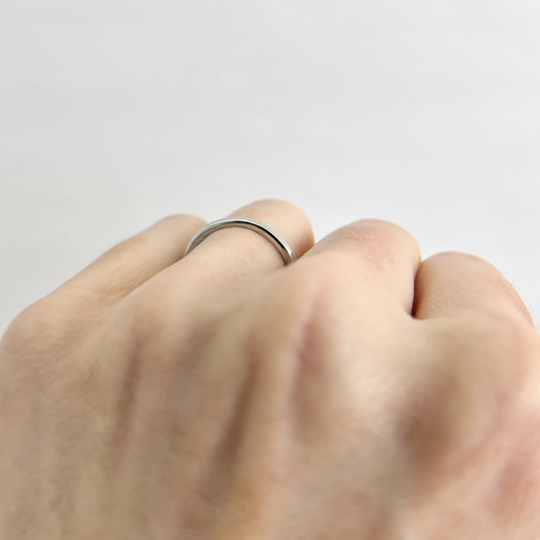 Thin Plain Classic Rounded Wedding Band Ring 14K White Gold, Size 6, 1.7 mm - 4