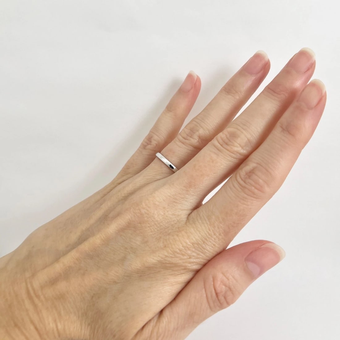 Thin Plain Classic Wedding Band Ring 14K White Gold, Size 5.5, 2 mm - 3