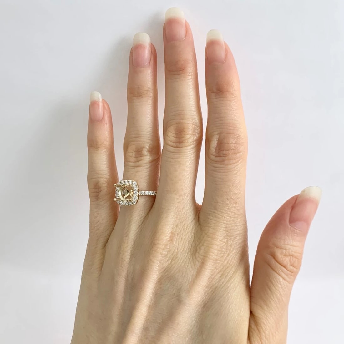 Cushion Halo Diamond Engagement Ring Setting Mounting 14K Yellow Gold, 3.29 Gr - 3