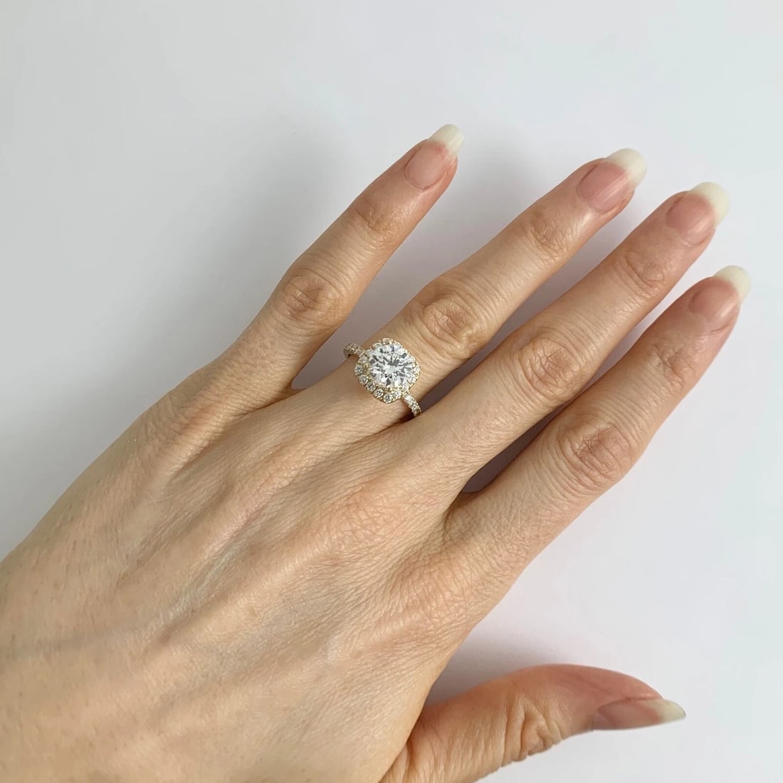 Cushion Halo Diamond Engagement Ring Setting Mounting 14K Yellow Gold, 3.29 Gr - 6