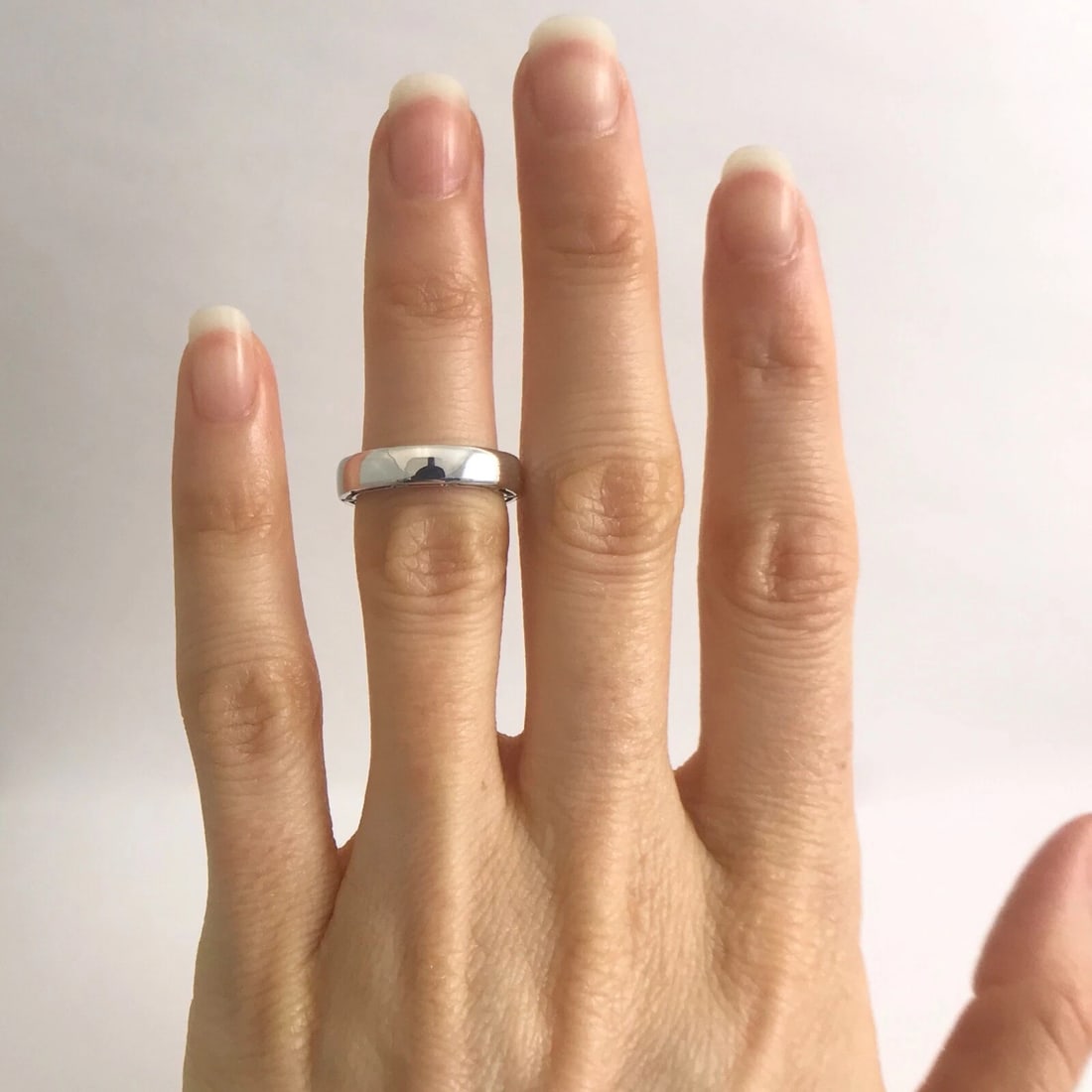 Damiani Brad Pitt D.side Wedding Band Ring 18K White Gold Size 3.75, 5.39 Grams - 2