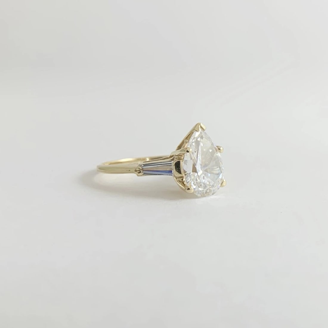 Pear Tapered Baguette CZ Cubic Zirconia Engagement Ring 14K Yellow Gold, 2.26 Gr - 7