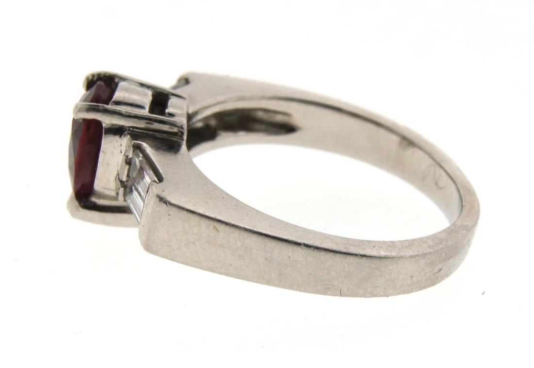 SPLENDID Platinum, Diamond & Ruby Ring Circa 1980! - 5