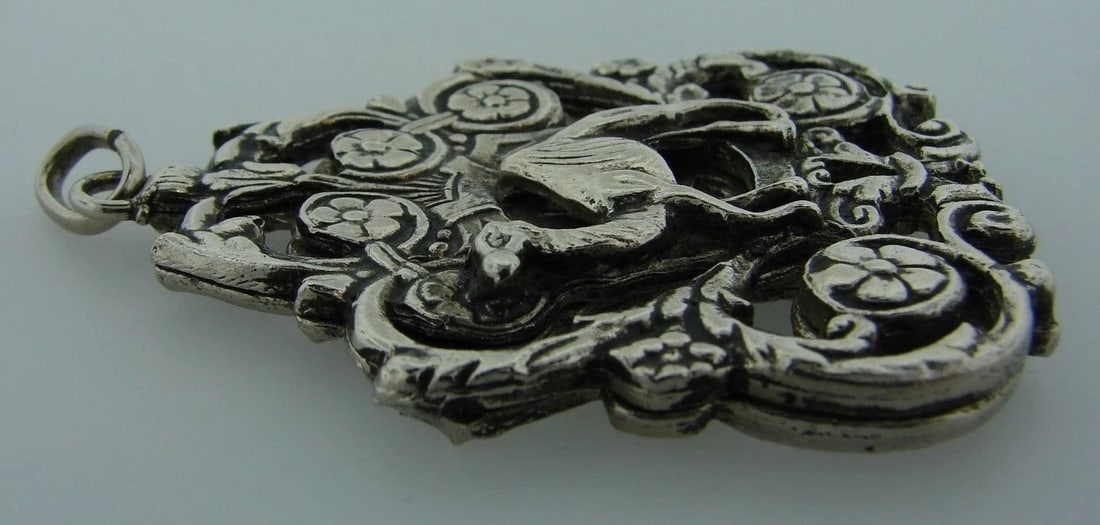 WOW Sterling Silver Hamsa Pendant - 2