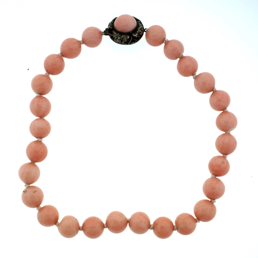 C.1900 VICTORIAN CHOKER SILVER CLASP BEAD NECKLACE WITH ONE CORAL - 3