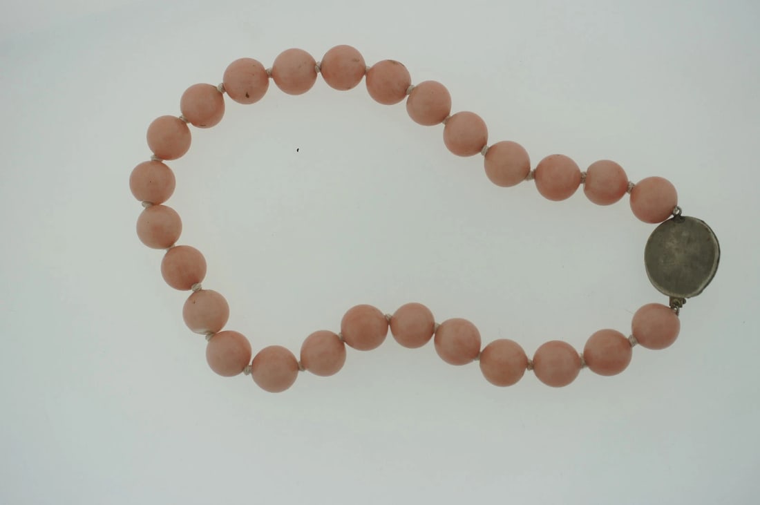 C.1900 VICTORIAN CHOKER SILVER CLASP BEAD NECKLACE WITH ONE CORAL - 5