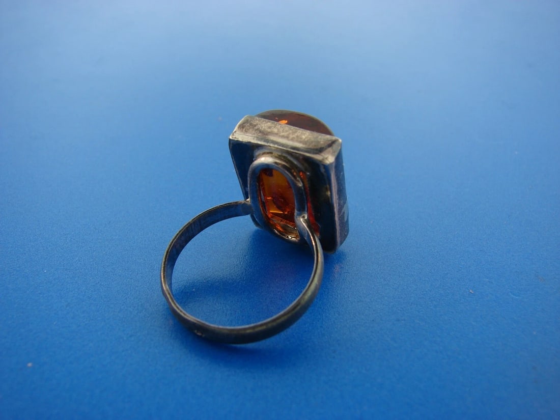 UNIQUE Sterling & Amber Ring - 3