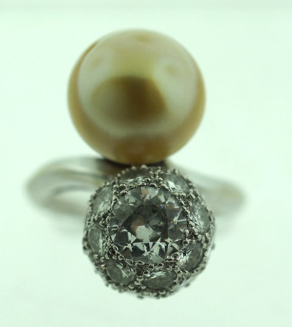 ADORABLE PLATINUM 1.60CTS DIAMOND & GOLD SOUTH SEA PEARL RING C.1950 (1 of 5)