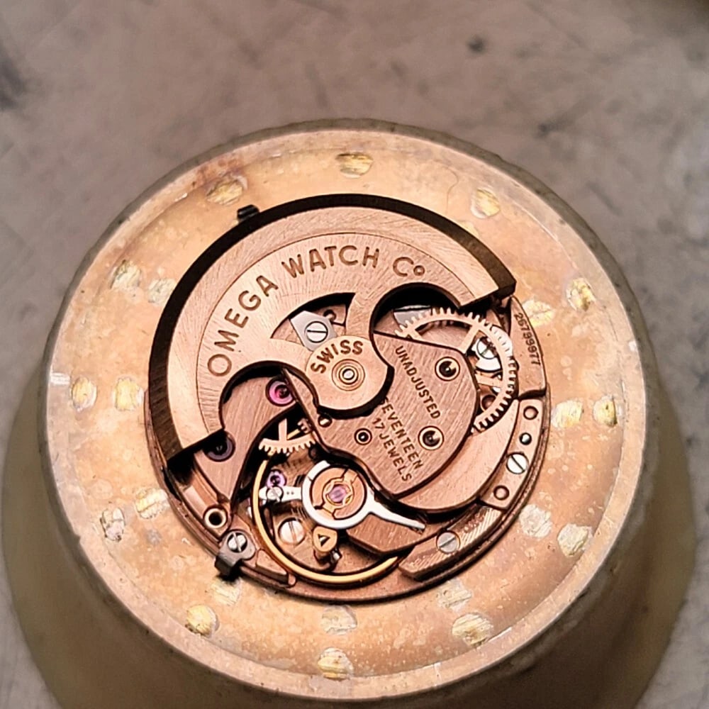 Omega Seamaster DeVille 14k Solid Gold 32mm Mens Automatic 1960s Vintage RA578 - 12