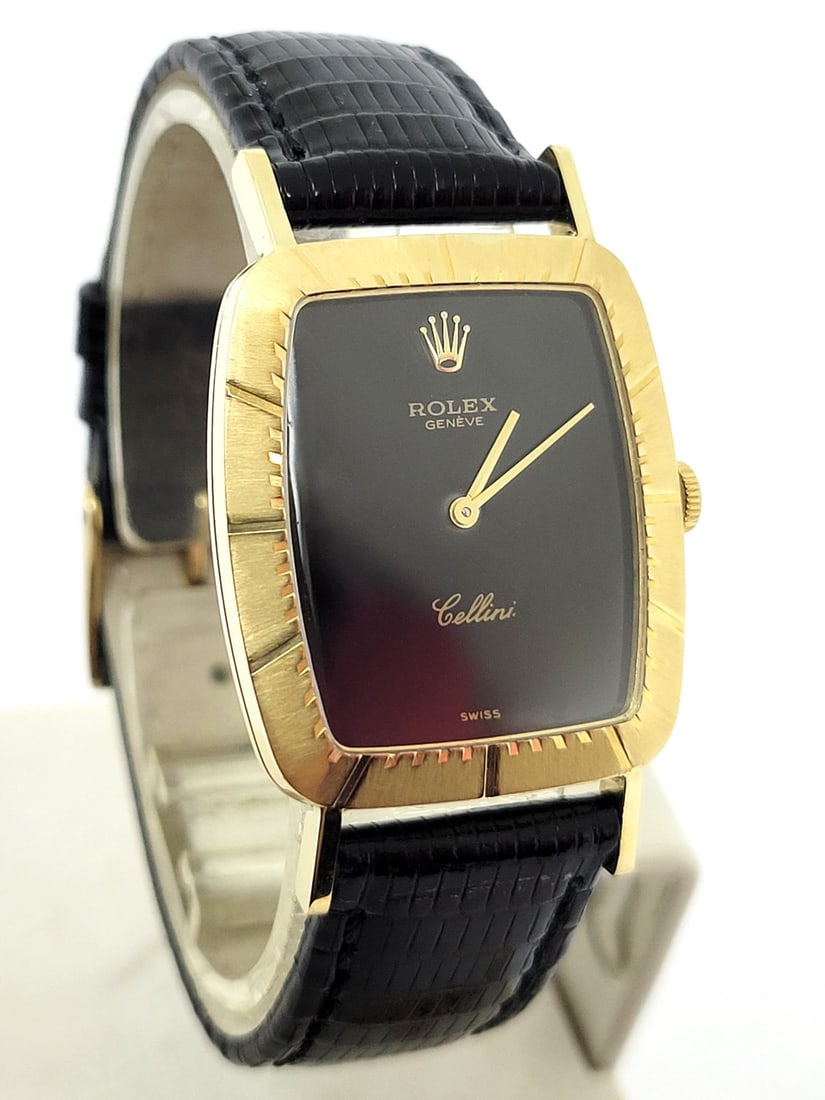 Vintage Men's 18k ROLEX CELLINI Winding Watch c.1976 Ref. 4087 31 EXLNT: Vintage Men's 18k ROLEX CELLINI Winding Watch c.1976 Ref. 4087 31 EXLNT​ ​ This Men's Rolex watch is Swiss made Great present for someone you love or yourself! Great present for vintage co