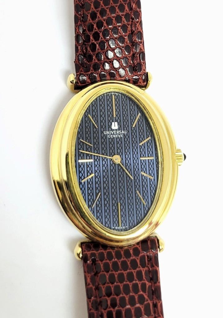 Unisex Vintage Solid 18k UNIVERSAL GENEVE Winding Watch Ref 61 With Unique Dial (1 of 13)