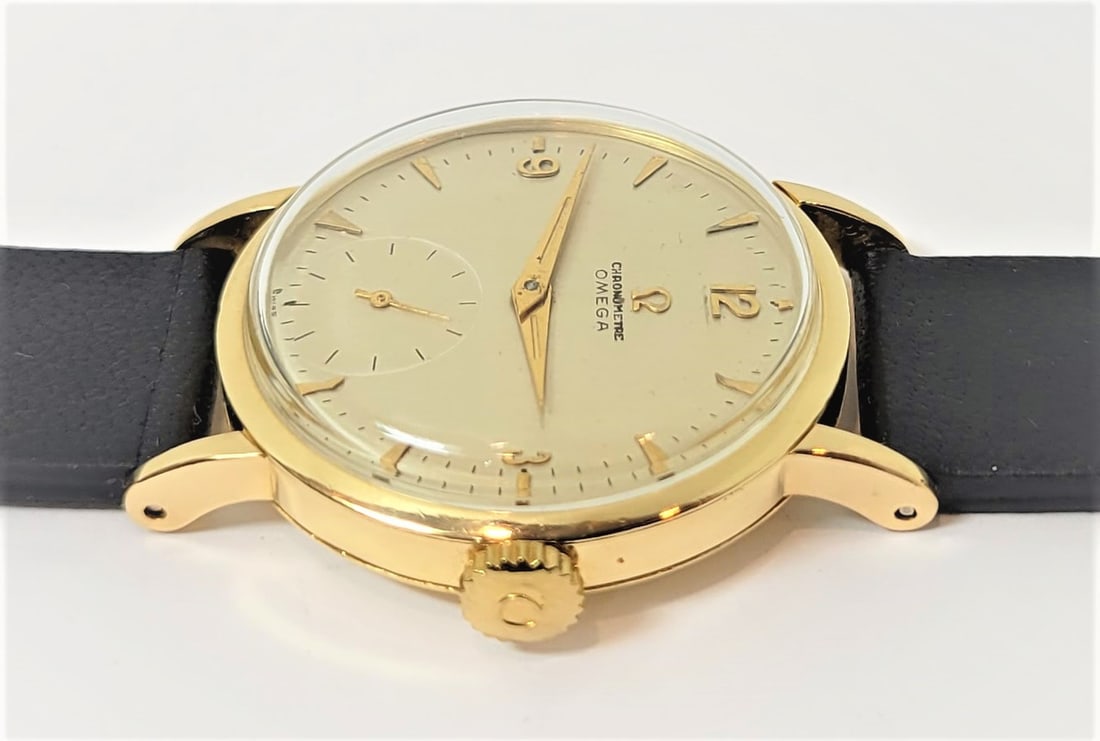 Vintage Solid 18k Gold OMEGA 17J Winding Watch c.1945 Cal.30T2RG CHRONOMETER - 6