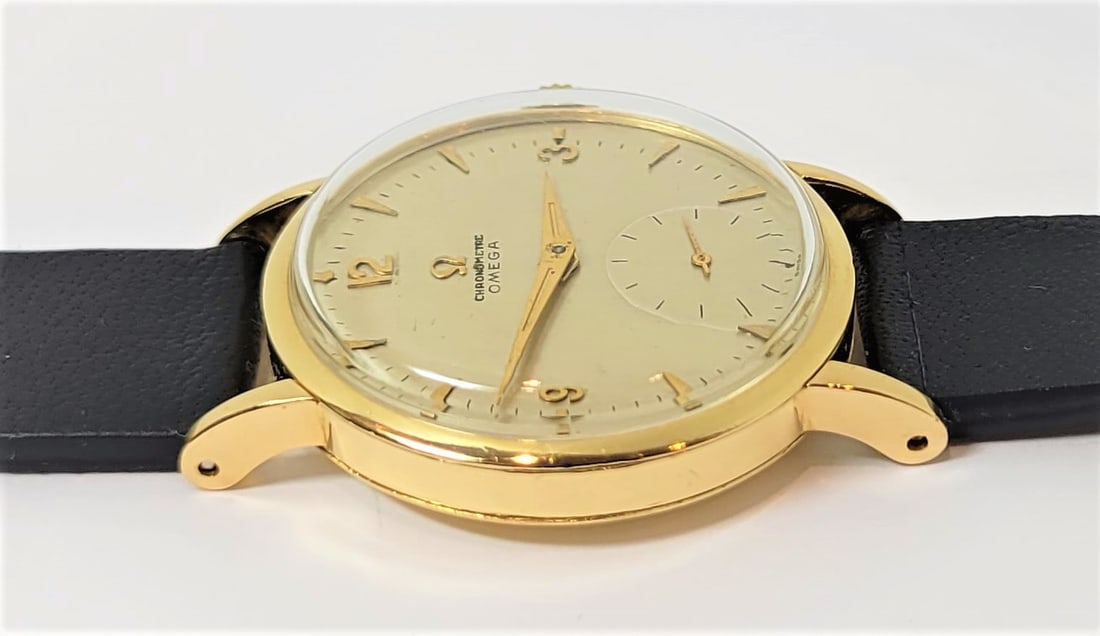 Vintage Solid 18k Gold OMEGA 17J Winding Watch c.1945 Cal.30T2RG CHRONOMETER - 7