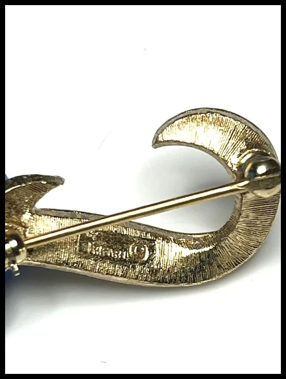 Vintage Crown TRIFARI Letter J Initial Brooch - 3