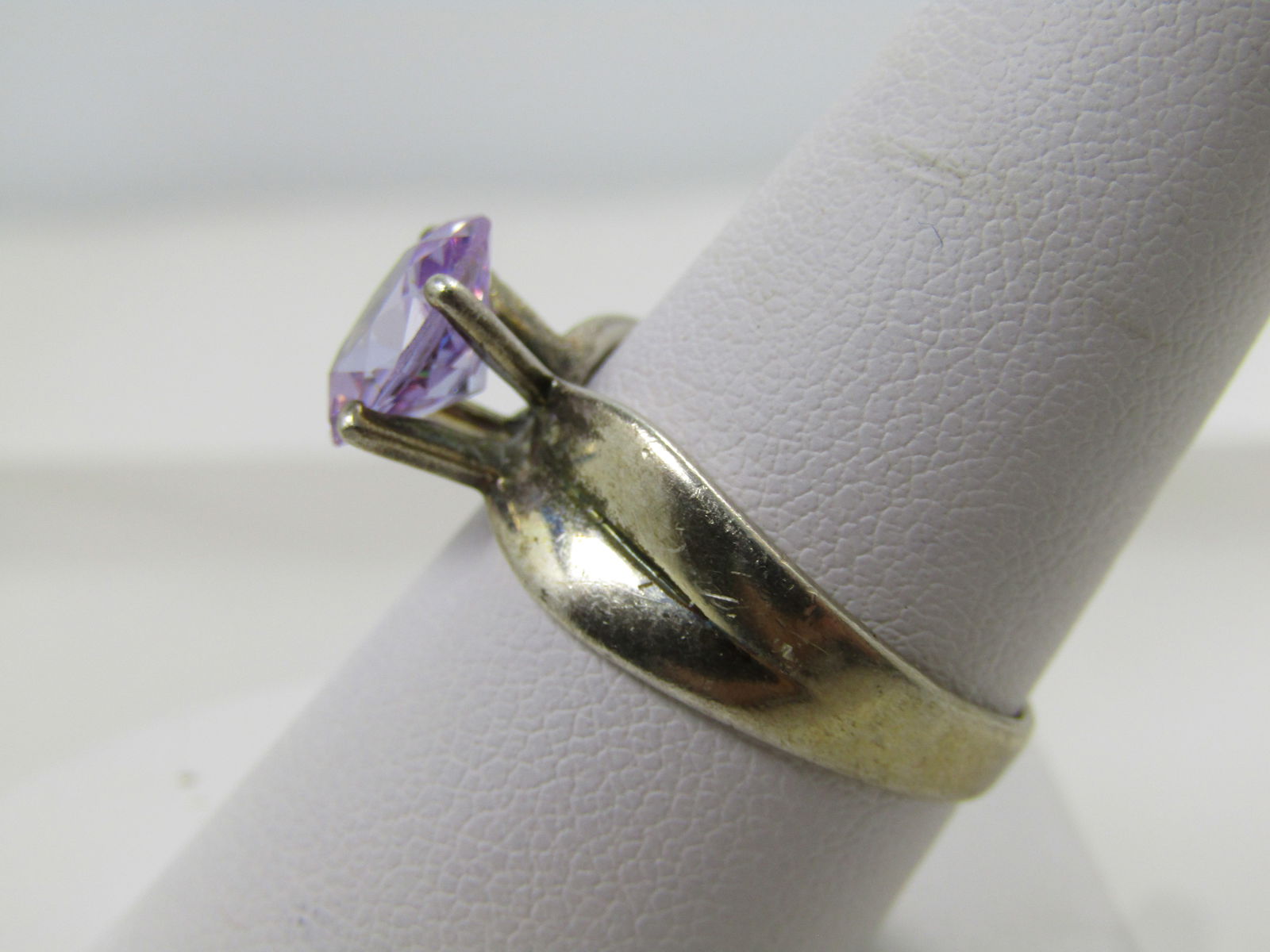 Vintage Sterling Lavender Stone Ring, Sz. 9. 1970's-1980's, Signed (M) - 2