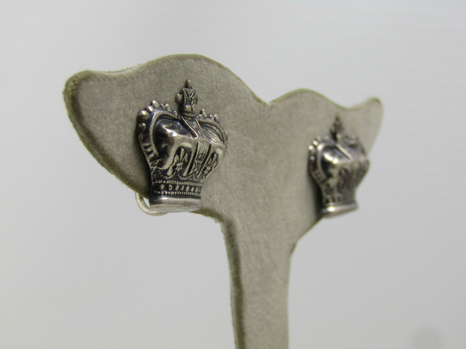Vintage Sterling Crown Screwback Earrings, 1940's-1950's - 3