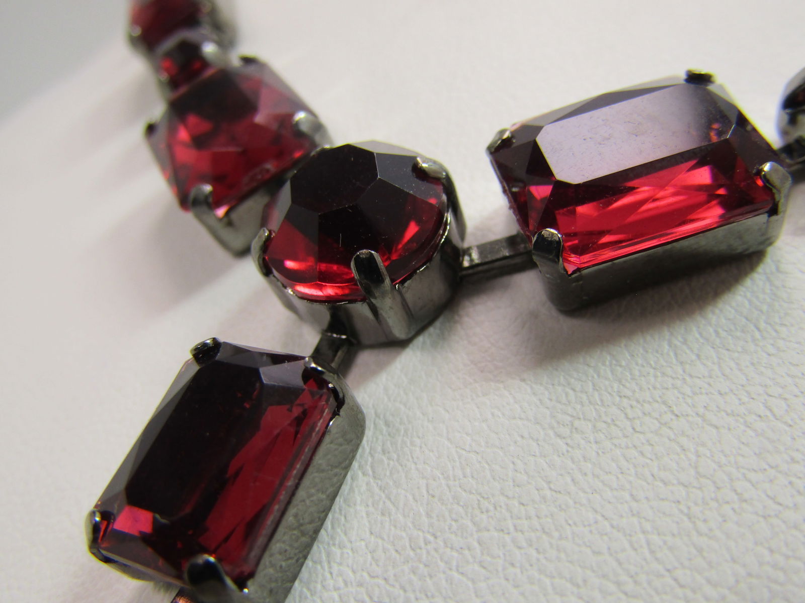 Purple Rhinestone Drop Necklace, Black Metal, 16". 1980's-1990's - 6