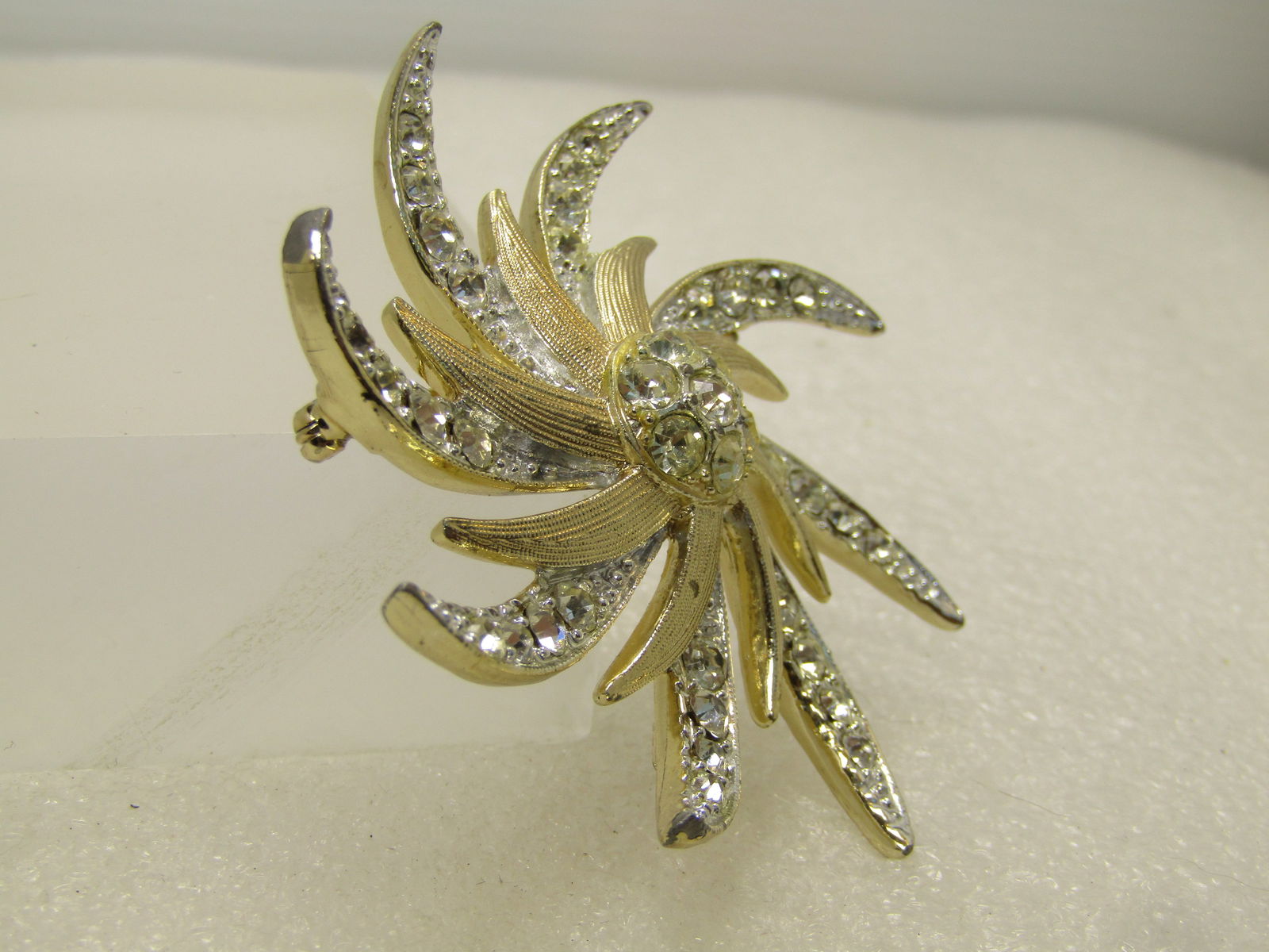 Vintage Pinwheell Rhinestone Brooch, Two-Tone, Sarah Coventry, 1960's-1970's - 3