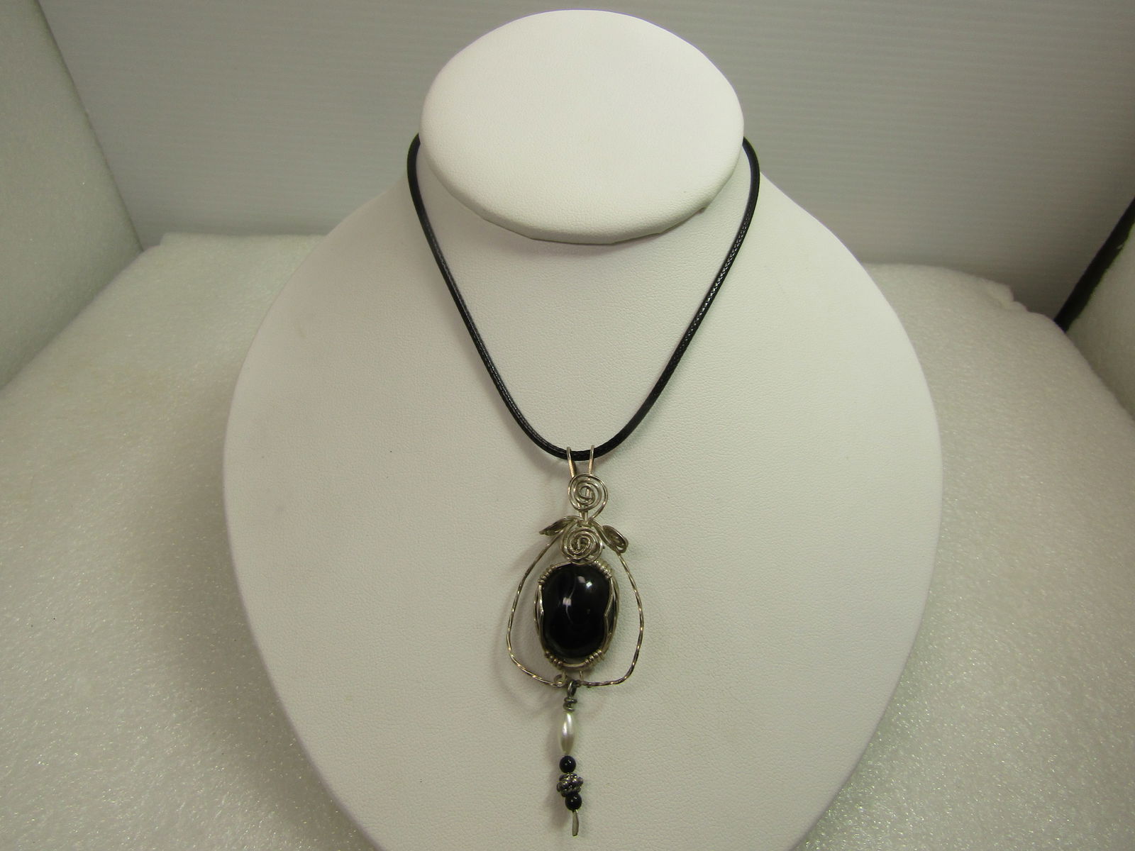 Vintage Sterling Wire Wrapped Black Glass Pendant/Necklace, 18"-20", 1980's-1990's - 2