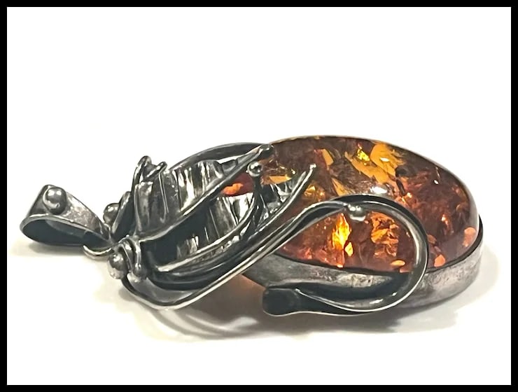 Estate Sterling Silver Large Baltic Amber Pendant on Unusual Sterling Chain/Necklace - 4