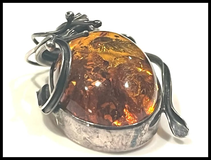Estate Sterling Silver Large Baltic Amber Pendant on Unusual Sterling Chain/Necklace - 5