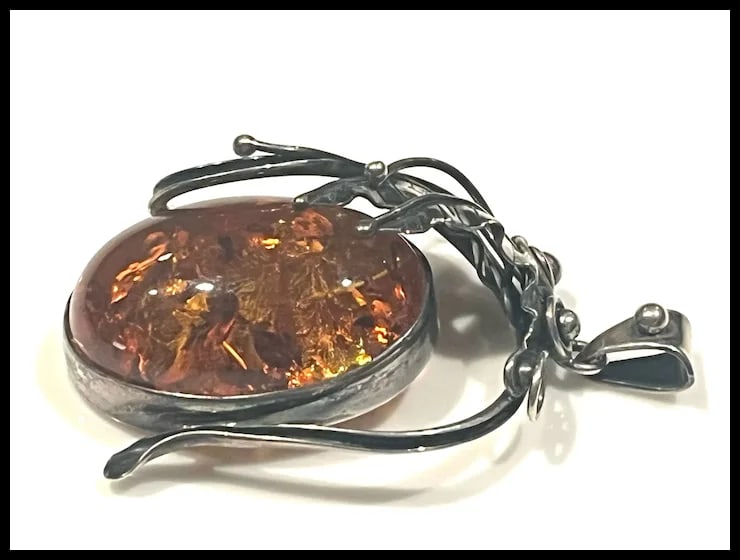 Estate Sterling Silver Large Baltic Amber Pendant on Unusual Sterling Chain/Necklace - 7