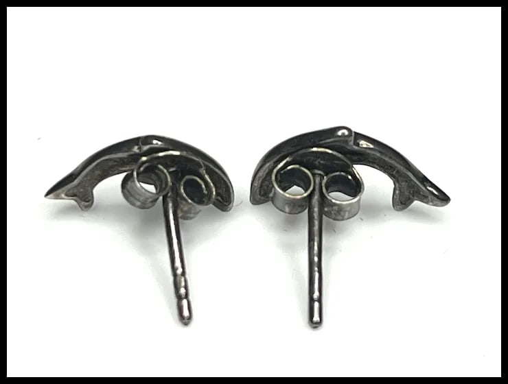 Vintage Sterling Silver Dolphin Studd Earrings - 3
