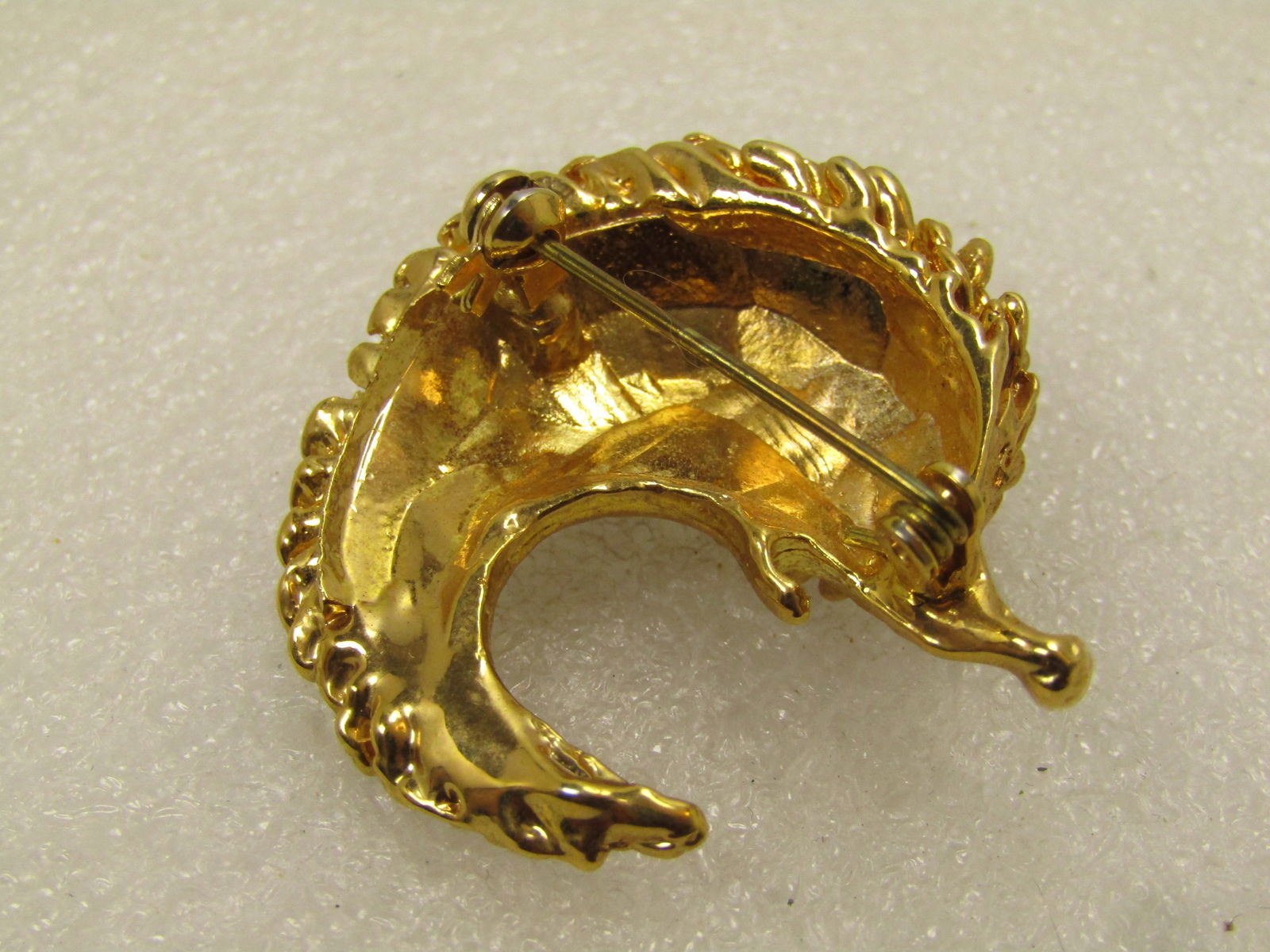 Vintage Hedgehog Brooch, Rhinestone Eye, 1980's - 4