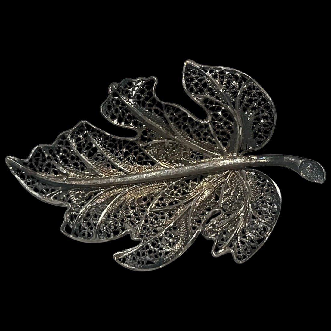 Vintage Sterling Silver Filigree Leaf Brooch from Portugal (1 of 6)