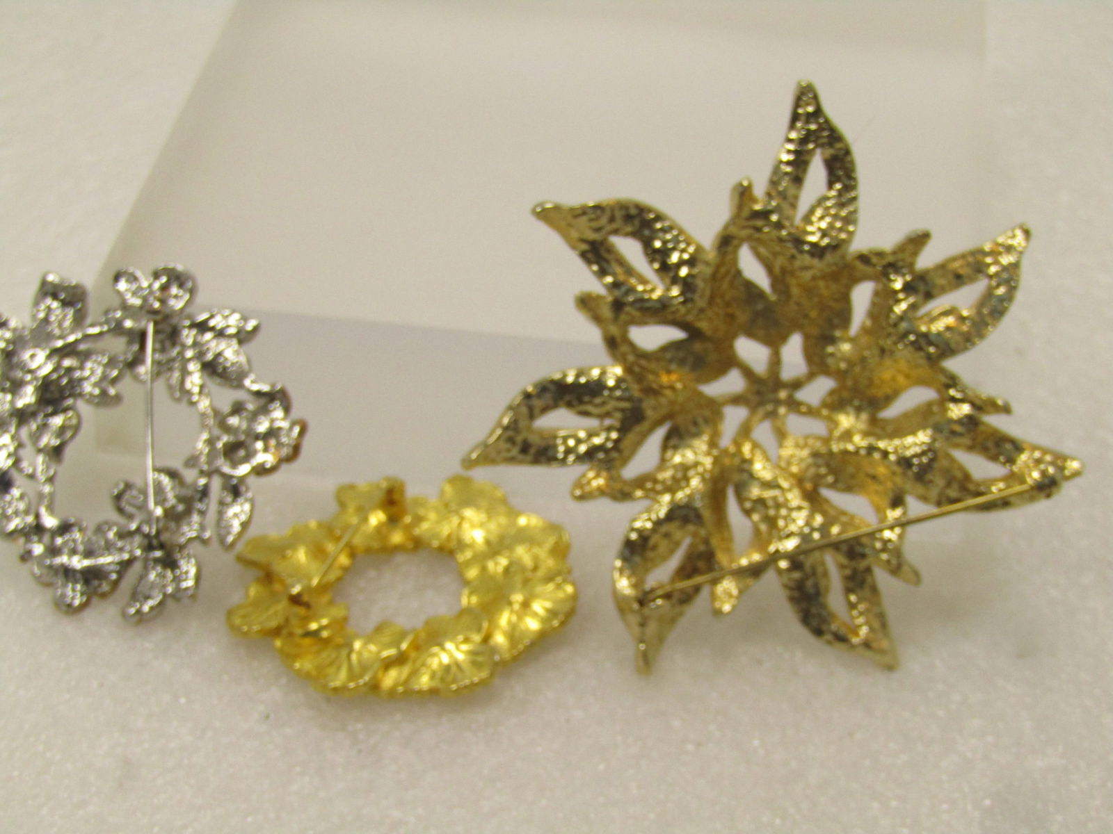 Vintage Three Floral Brooch Lot, 1970's-1990's - 3