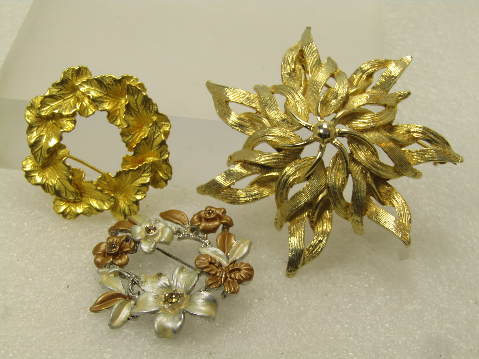 Vintage Three Floral Brooch Lot, 1970's-1990's - 4