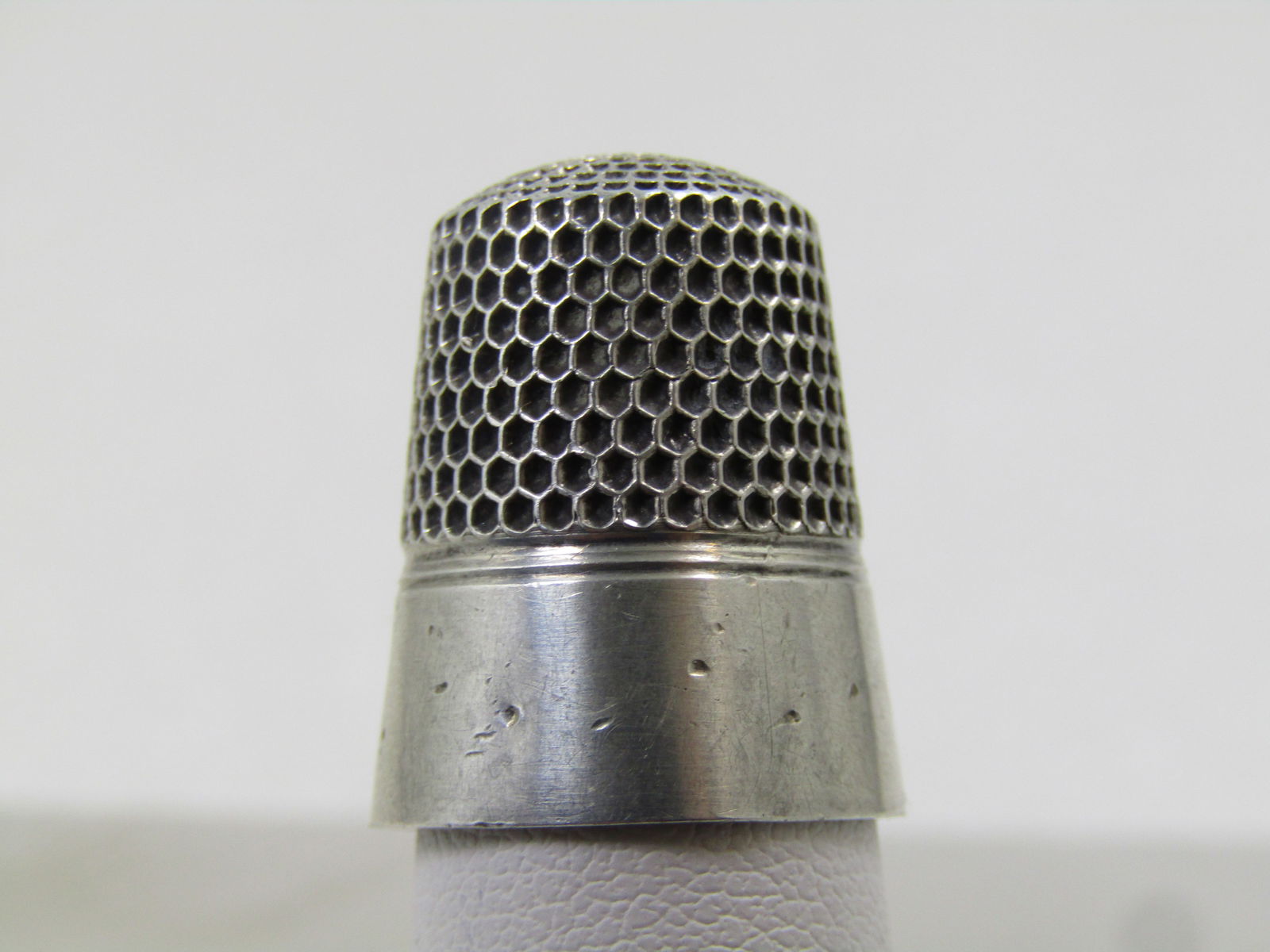 Vintage Sterling Thimble, Sz. 9, 1920's-1940's, Signed S (1 of 4)