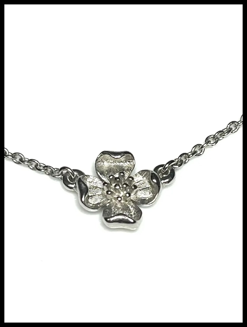 Vintage Trifari Dogwood Flower Necklace - 3