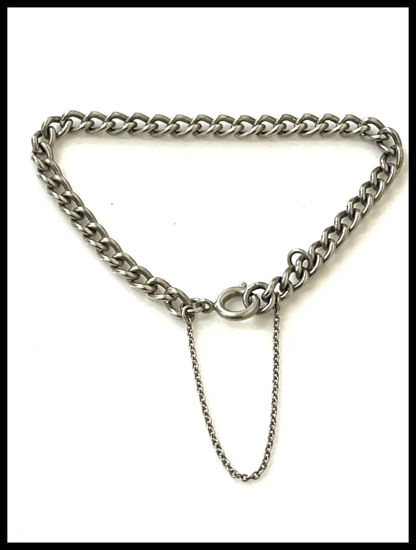 Vintage Sterling SIlver Rounded Curb Link Bracelet with Safety Chain - 2