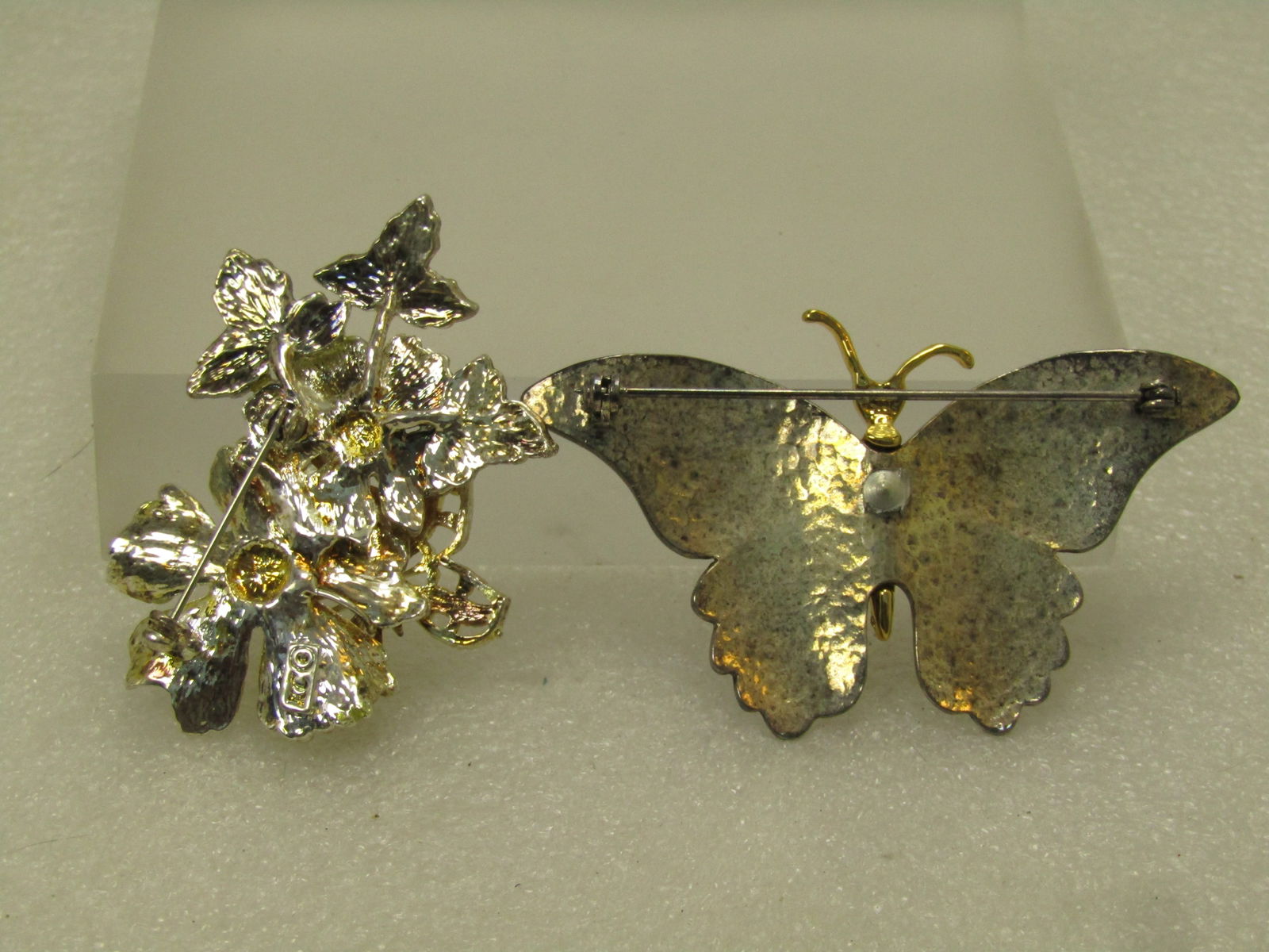 Vintage Butterfly & Floral Brooch Lot, 2 Pc. 1970's-1990's - 3