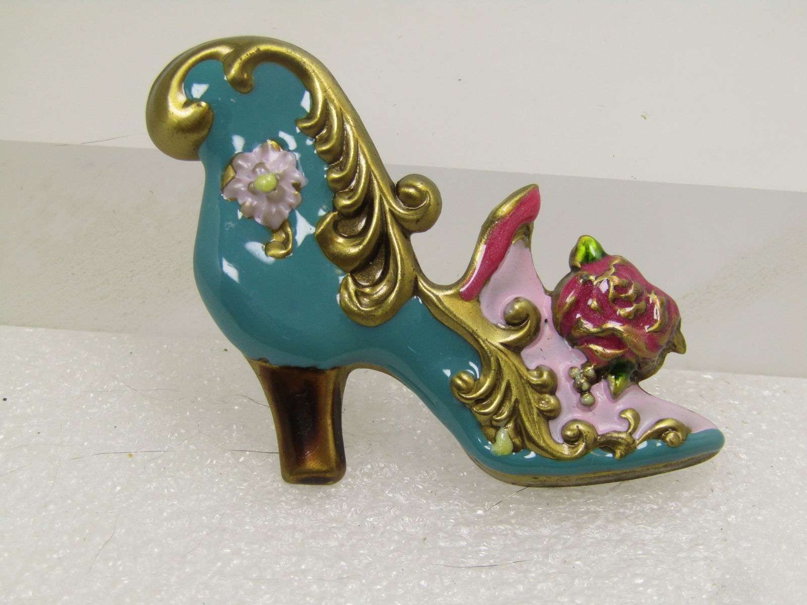 Vintage Enameled Victorian Themed Shoe Brooch, 1970's-1980's - 3
