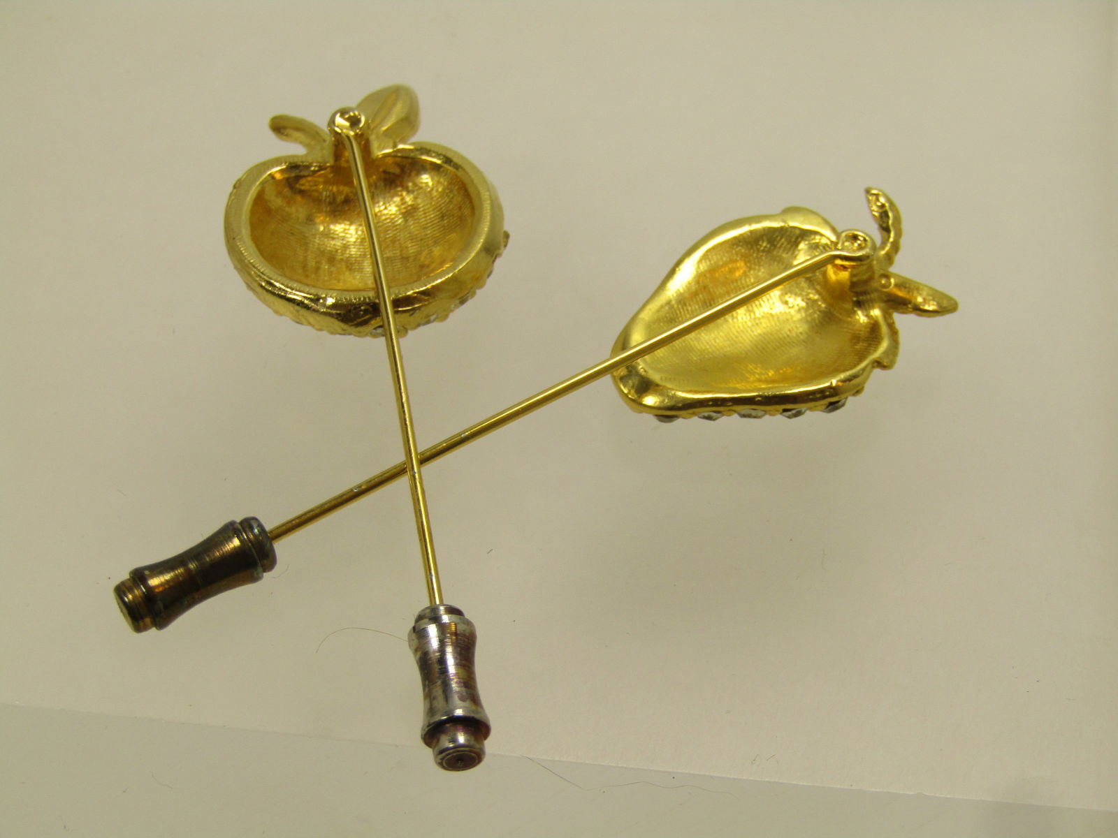 Vintage Rhinestone Strawberry & Apple Stick Pins, 2 Pcs. 1980's - 5
