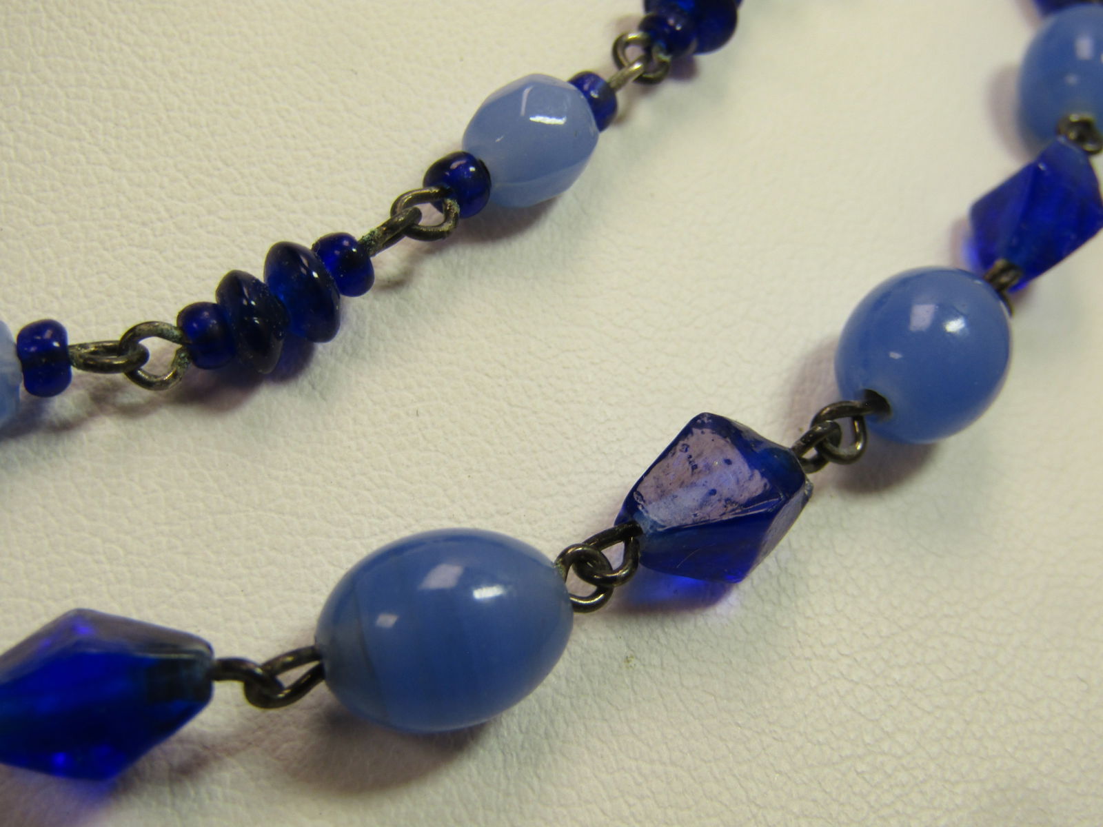 Vintage Black Glass/Metal Leave Brooch & Clip Earrings, 1940's-1950's - 6