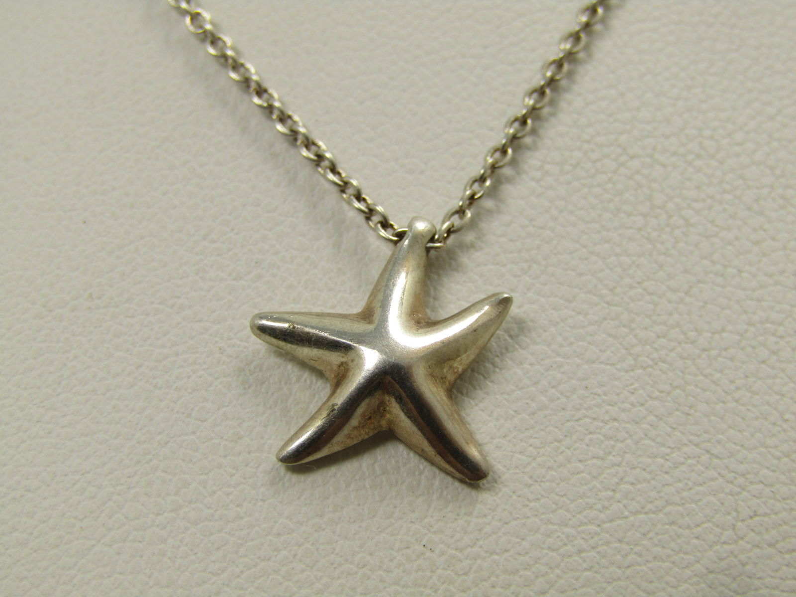 Vintage Silver Tone Star Fish Necklace, 16", 1980's-1990's - 4