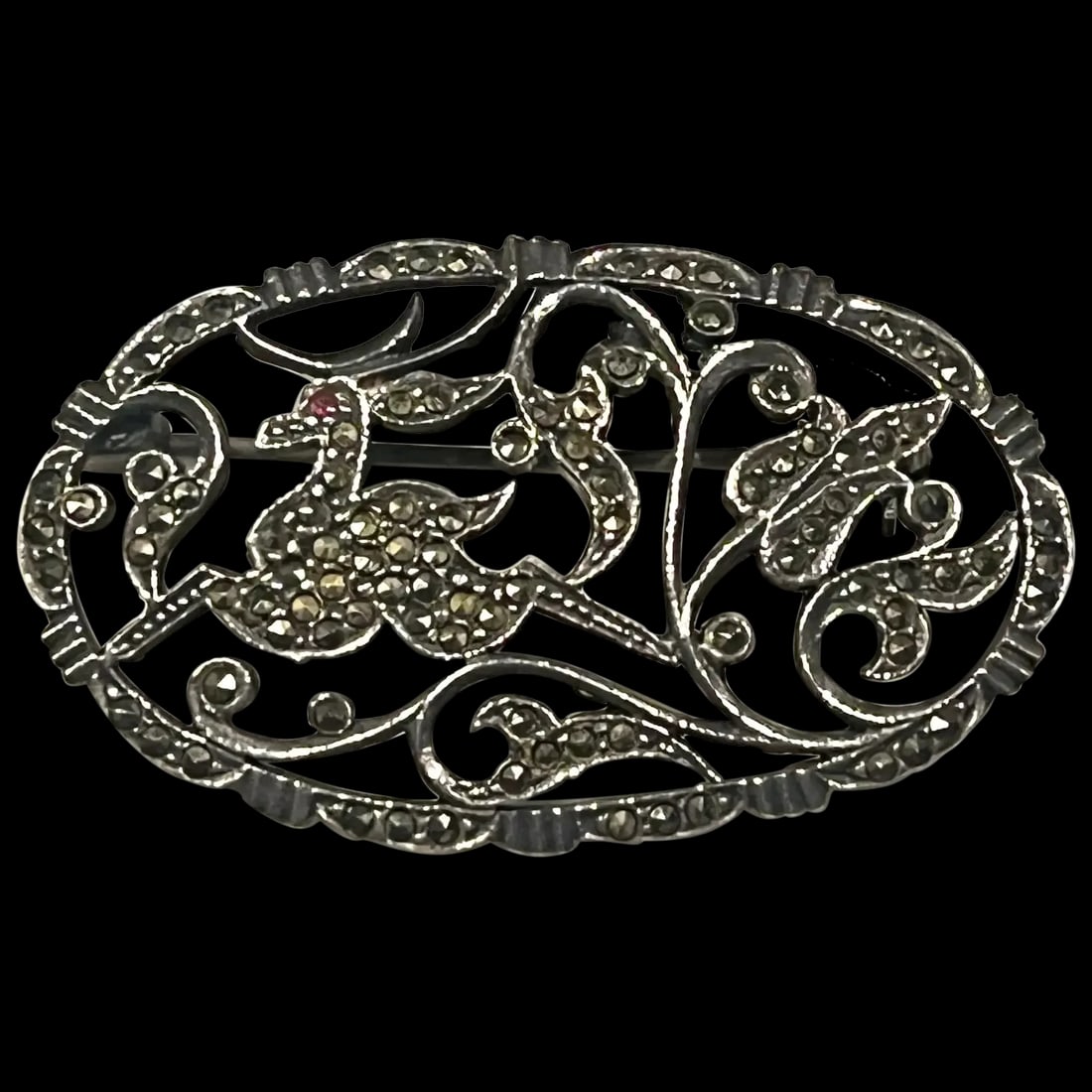Vintage Sterling Silver Oval Marcasite Deer Brooch/Pin (1 of 4)