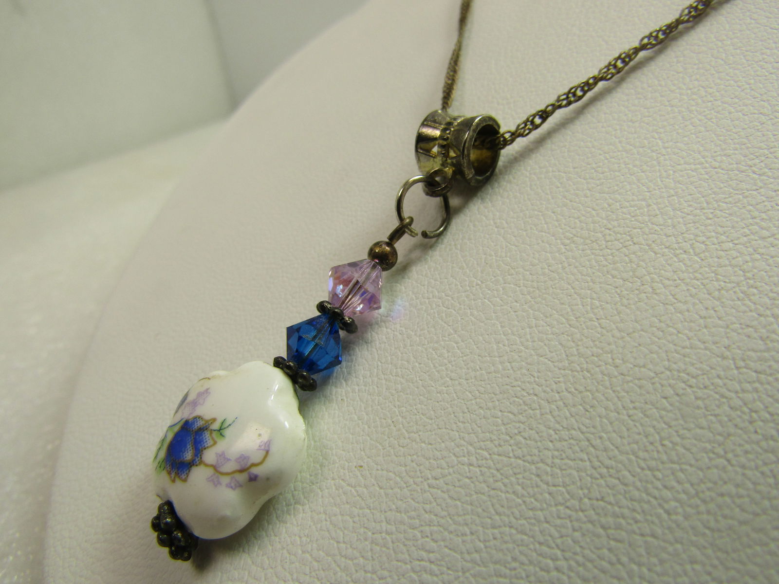Vintage Blue/White Floral Necklace/Earrings/Bracelet Set, 1980's - 14
